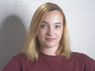 LynAnstead's Live Sex Cam Show