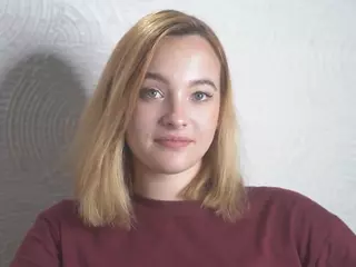 LynAnstead's Live Sex Cam Show