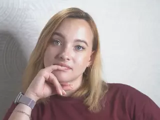 LynAnstead's Live Sex Cam Show