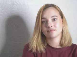 LynAnstead's Live Sex Cam Show