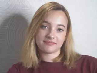 LynAnstead's Live Sex Cam Show
