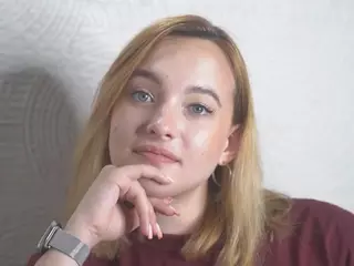LynAnstead's Live Sex Cam Show