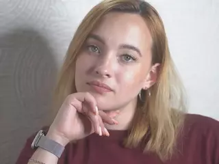 LynAnstead's Live Sex Cam Show