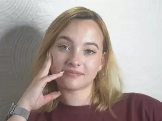LynAnstead's Live Sex Cam Show