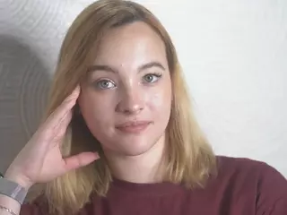 LynAnstead's Live Sex Cam Show