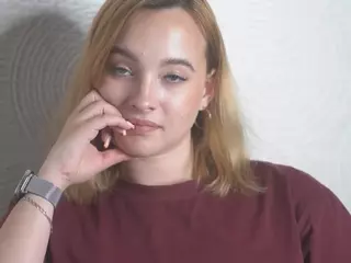 LynAnstead's Live Sex Cam Show