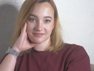 LynAnstead's Live Sex Cam Show