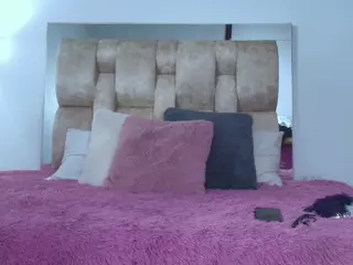 paradisehot's Live Sex Cam Show