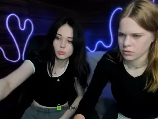 riley-sanders's Live Sex Cam Show