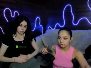 riley-sanders's Live Sex Cam Show