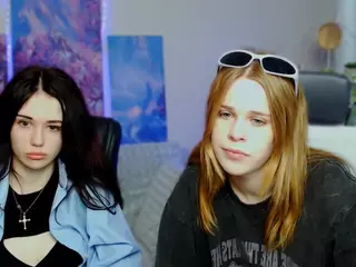 riley-sanders's Live Sex Cam Show