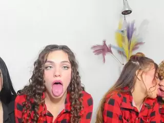 Sup3r_Giirls99's Live Sex Cam Show