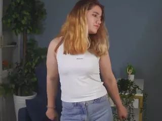 Peggy's Live Sex Cam Show