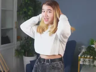 Peggy's Live Sex Cam Show