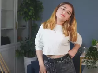 Peggy's Live Sex Cam Show