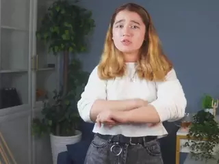 Peggy's Live Sex Cam Show