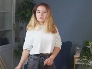 Peggy's Live Sex Cam Show