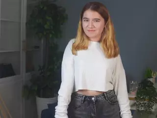 Peggy's Live Sex Cam Show
