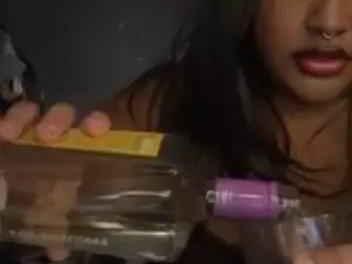 Thevalenciarose's Live Sex Cam Show