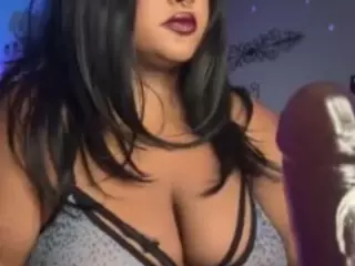 Thevalenciarose's Live Sex Cam Show