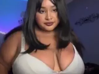 Thevalenciarose's Live Sex Cam Show