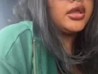 Valencia Rose's Live Sex Cam Show