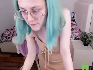 Unreal-Ellie's Live Sex Cam Show