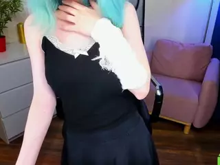 Unreal-Ellie's Live Sex Cam Show