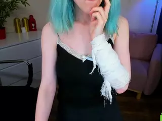 Unreal-Ellie's Live Sex Cam Show