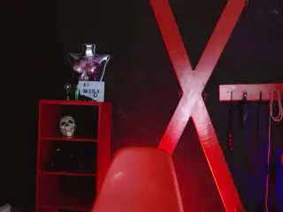 Alice's Live Sex Cam Show