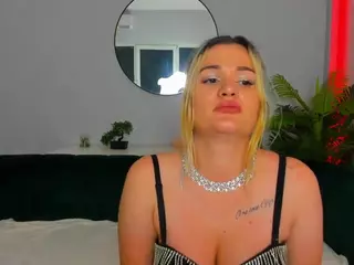 Brianna-Velvet's Live Sex Cam Show