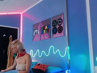 Daphne Simons's Live Sex Cam Show