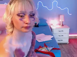 Daphne Simons's Live Sex Cam Show
