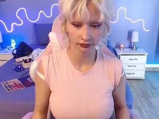 Daphne Simons's Live Sex Cam Show