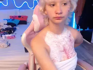 Daphne Simons's Live Sex Cam Show