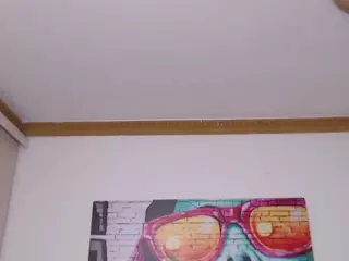 emily-clarkk's Live Sex Cam Show