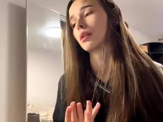 Emma's Live Sex Cam Show
