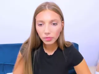 EmmaDarling69's Live Sex Cam Show