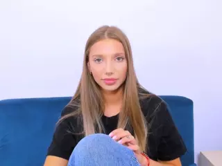 EmmaDarling69's Live Sex Cam Show