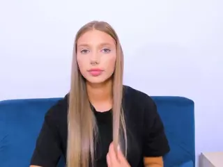 EmmaDarling69's Live Sex Cam Show