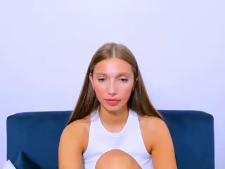 EmmaDarling69's Live Sex Cam Show