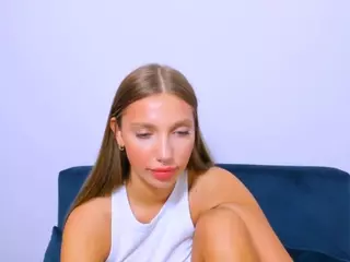 EmmaDarling69's Live Sex Cam Show
