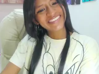 Enyeliana's Live Sex Cam Show