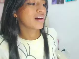 Enyeliana's Live Sex Cam Show