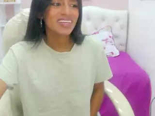 Enyeliana's Live Sex Cam Show