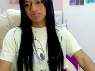 Enyeliana's Live Sex Cam Show