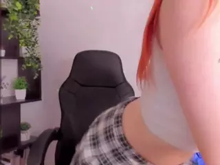 IdaFaneStain's Live Sex Cam Show