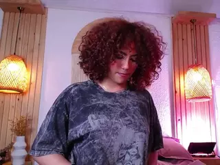 IndiiraVibes's Live Sex Cam Show