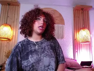 IndiiraVibes's Live Sex Cam Show