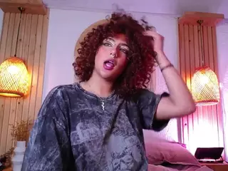 IndiiraVibes's Live Sex Cam Show